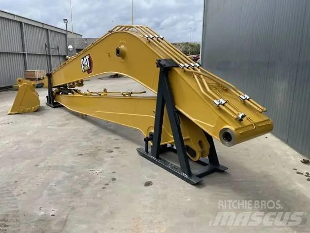 CAT 323 NG 18m Set Grävutrustning