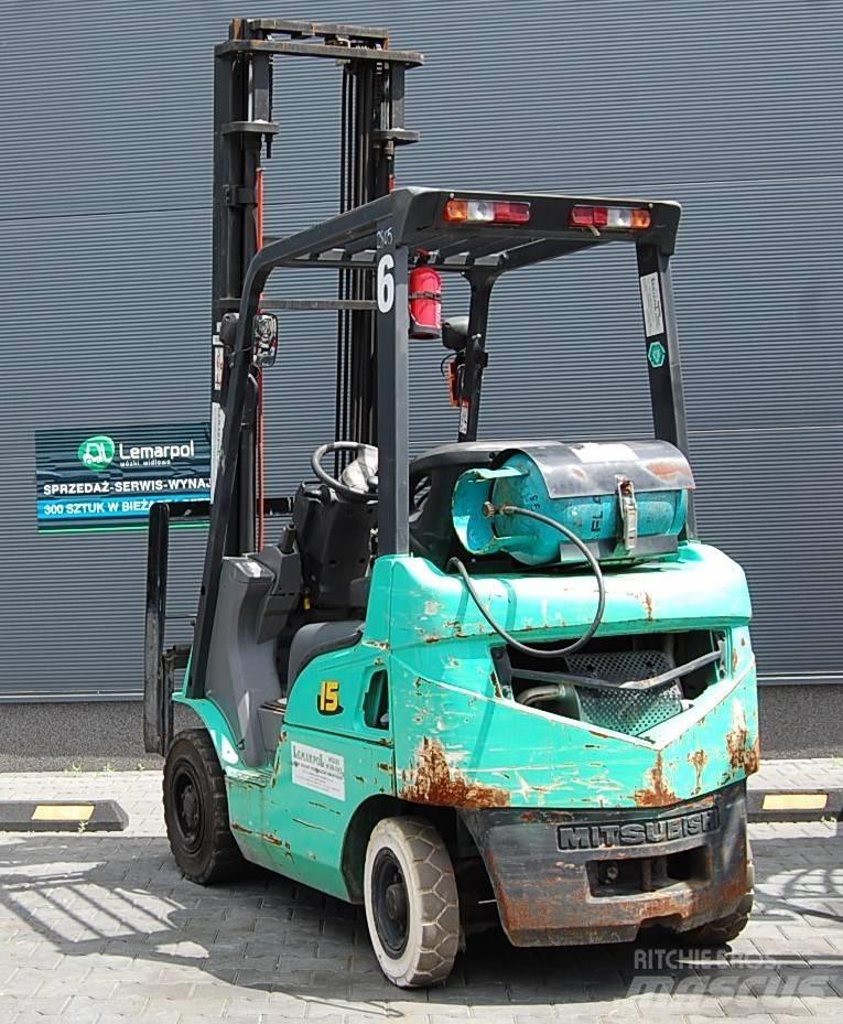 Mitsubishi FG15N Gasolmotviktstruckar