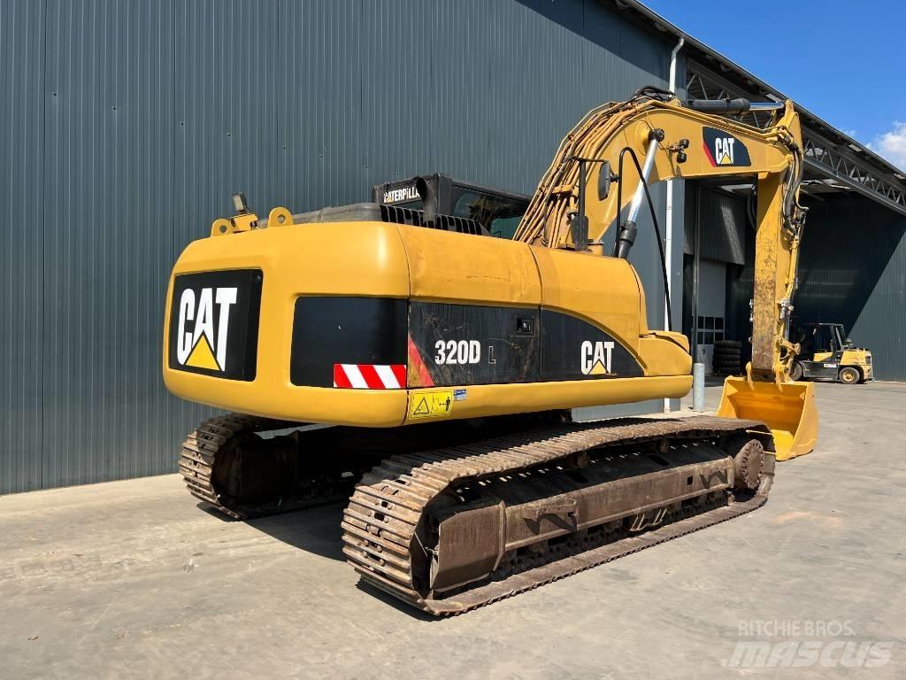 CAT 320D L Bandgrävare