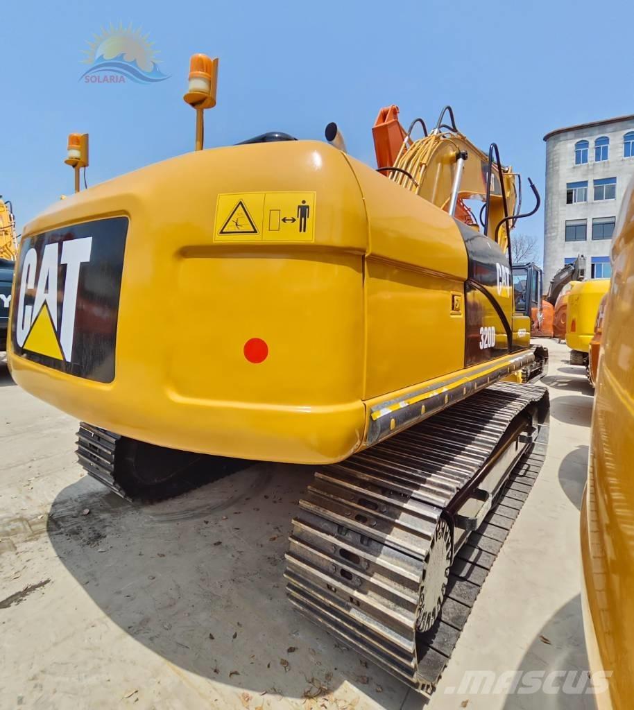 CAT 320 D Bandgrävare