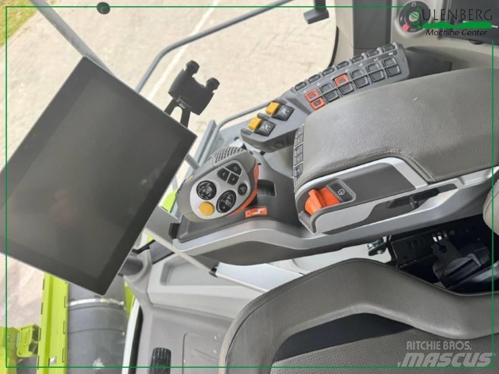 CLAAS Lexion 8900 TT Skördetröskor