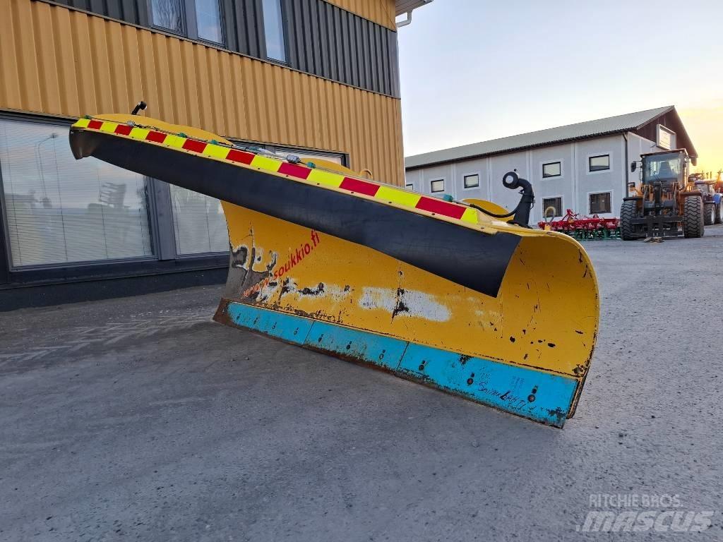 Soukkio AK 3400 Snöblad och plogar