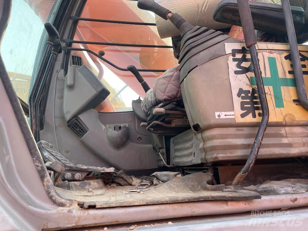 Hitachi ZX 270 Bandgrävare