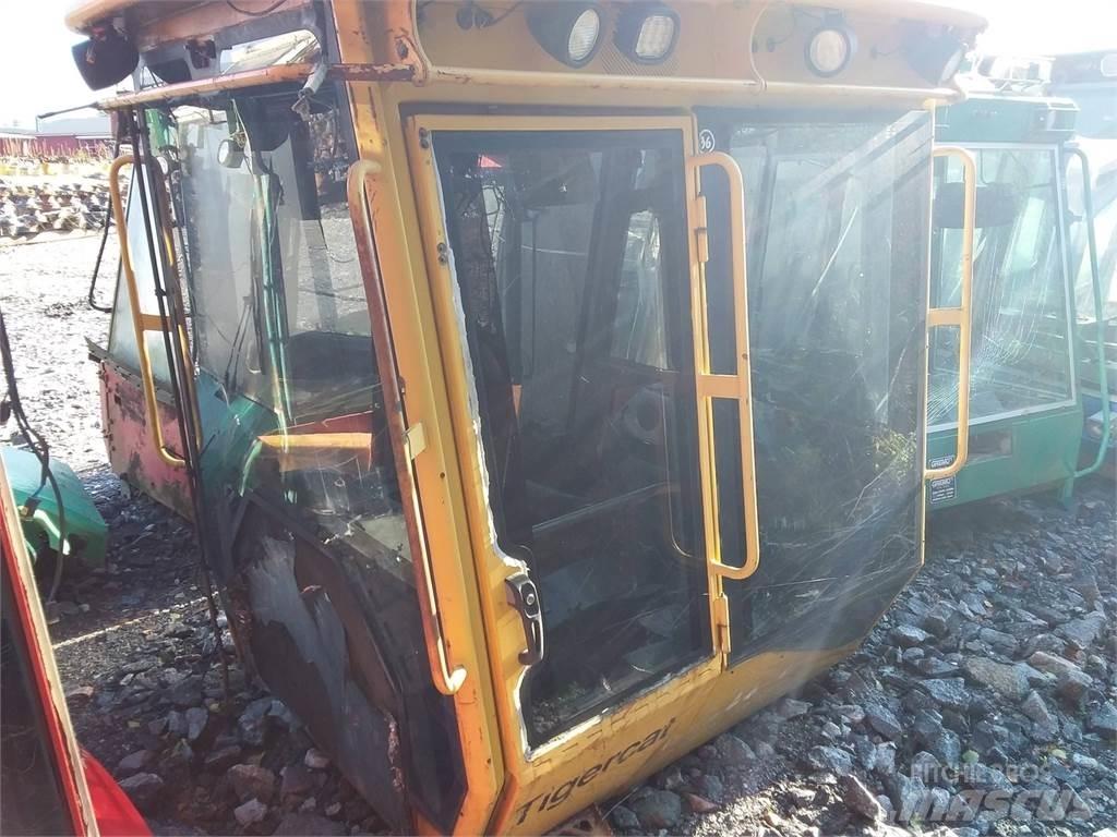 Tigercat 1075 Hytter och interiör