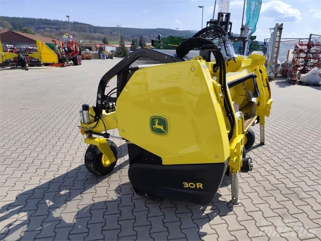 John Deere 9700i Självgående fälthackar
