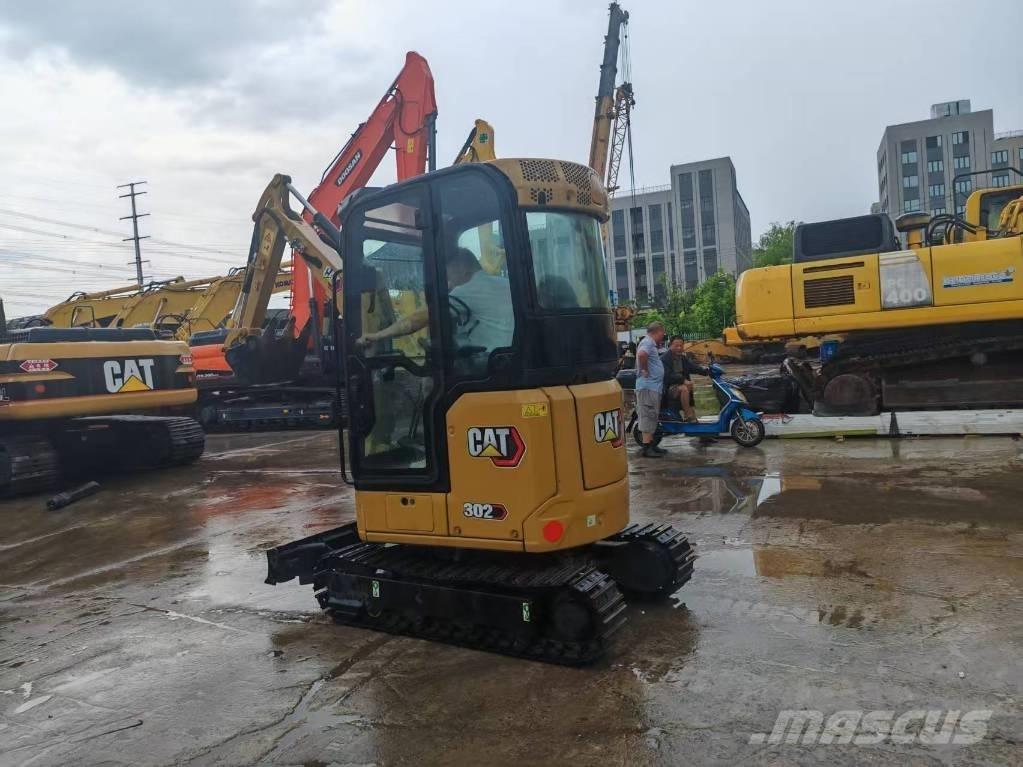 CAT 302 CR Minigrävare < 7t