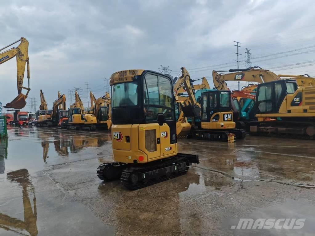 CAT 302 CR Minigrävare < 7t