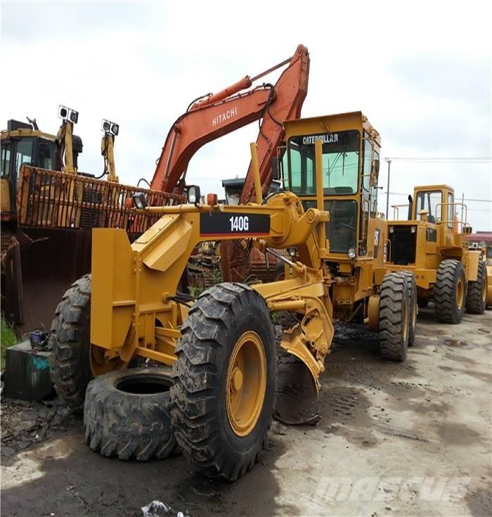 CAT 140 G Väghyvlar