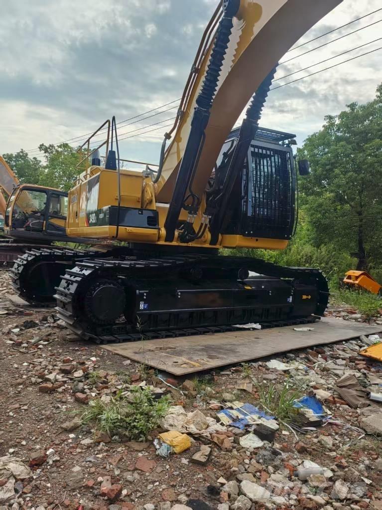 CAT 349 D L Bandgrävare
