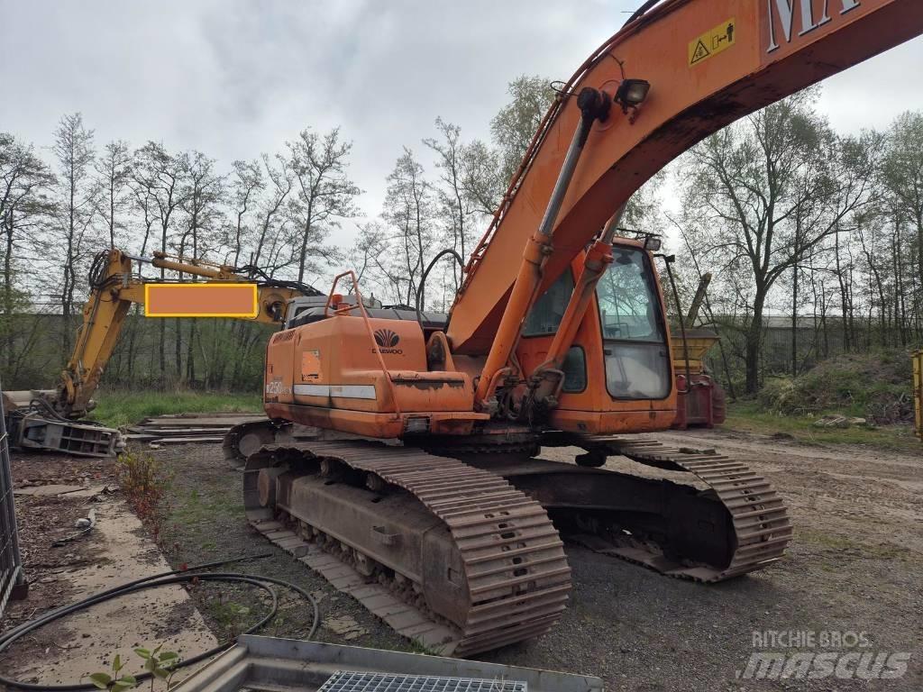 Daewoo S250 Bandgrävare