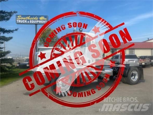 Peterbilt 335 Dragbilar