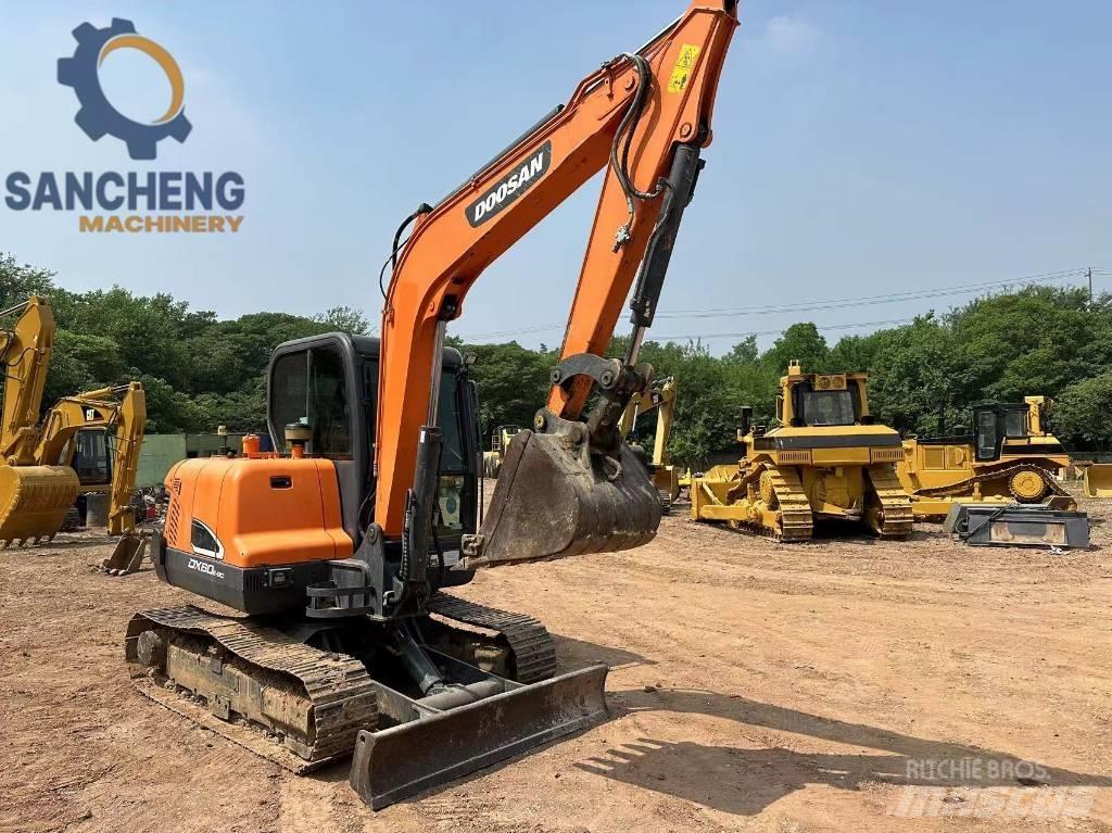 Doosan DX 60 Minigrävare < 7t