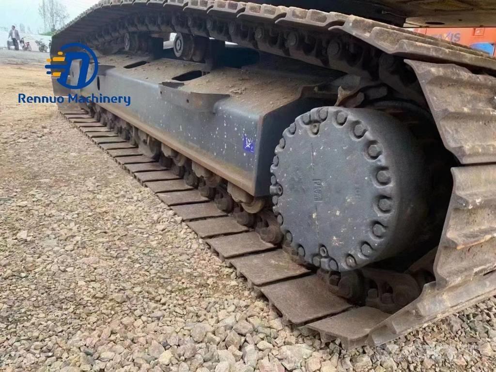 Komatsu PC 220-8 Bandgrävare