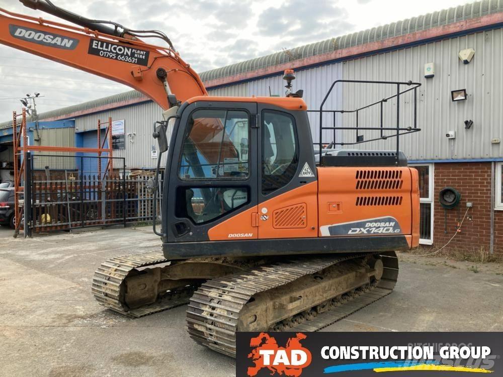 Doosan DX 140 LC Bandgrävare
