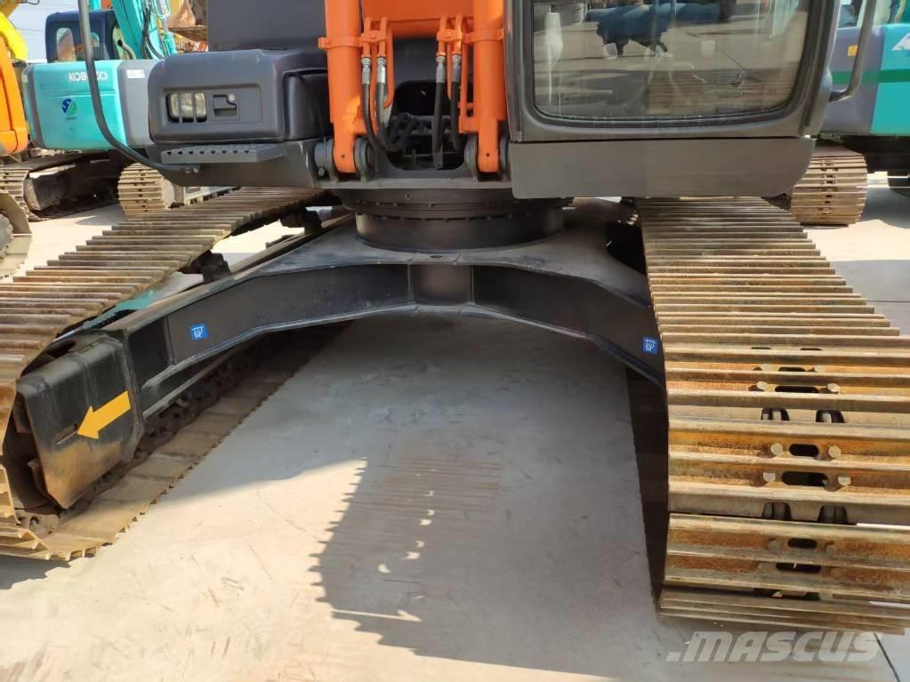 Hitachi Zaxis 210 Bandgrävare