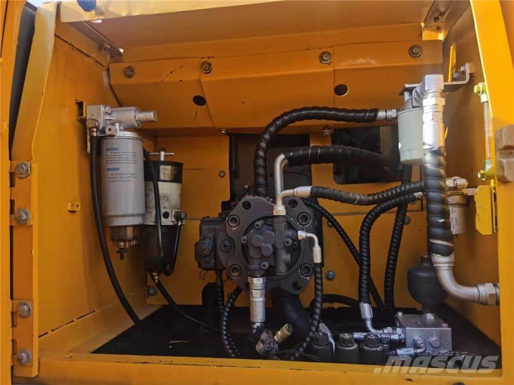 Volvo EC210B Bandgrävare