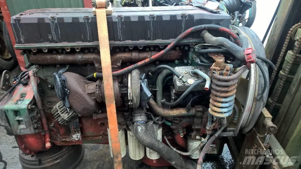 Volvo D12 Motorer