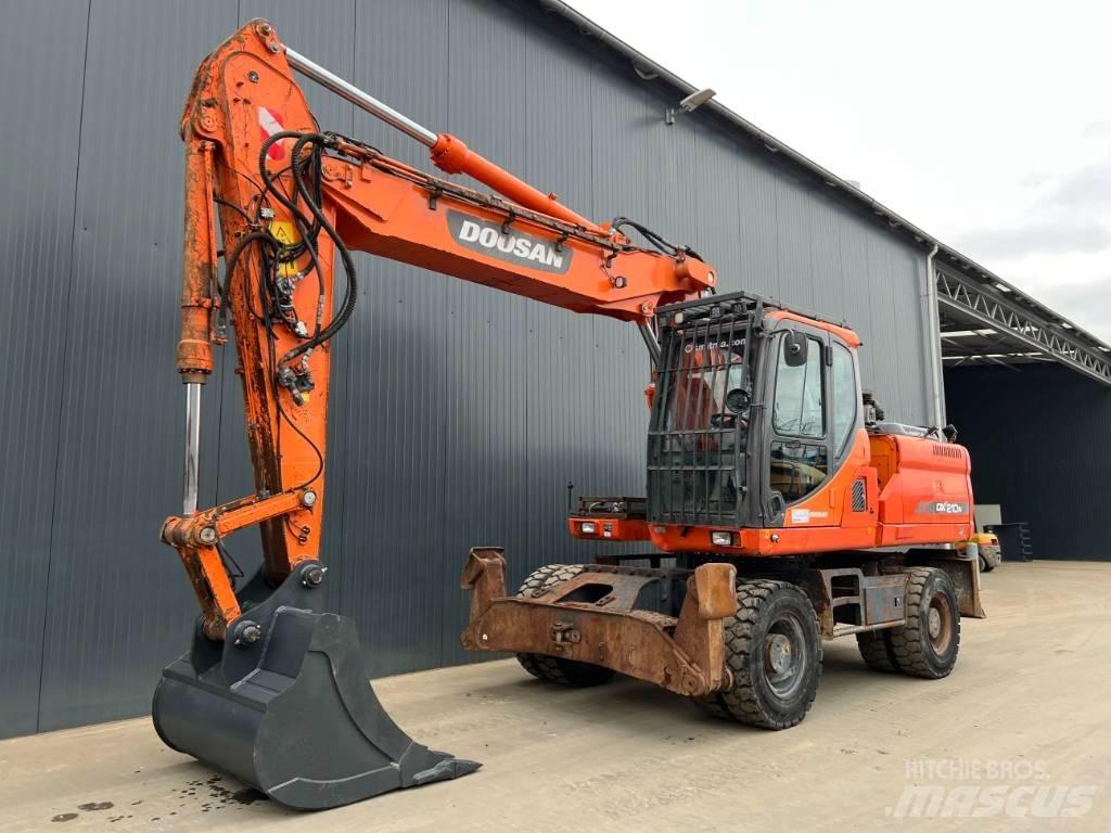 Doosan DX210W Hjulgrävare