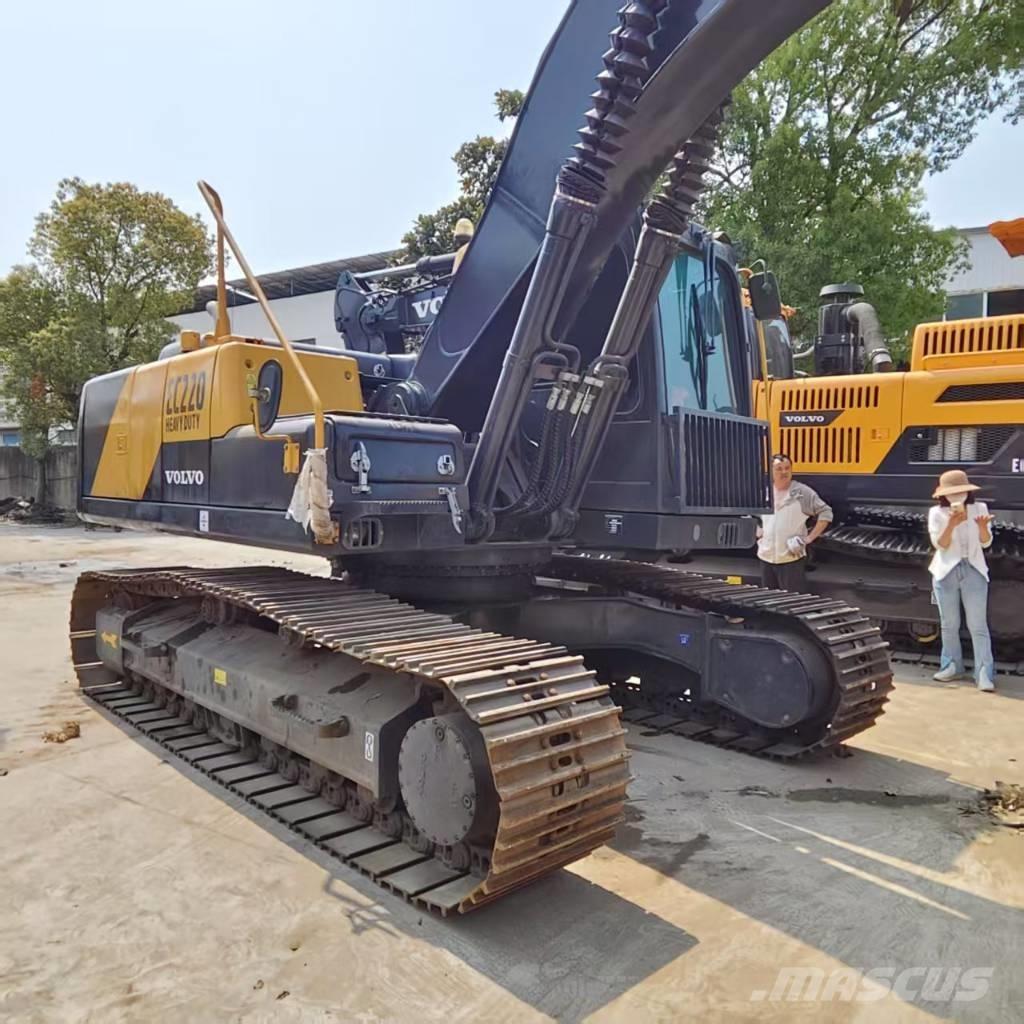 Volvo EC 220 DL Bandgrävare