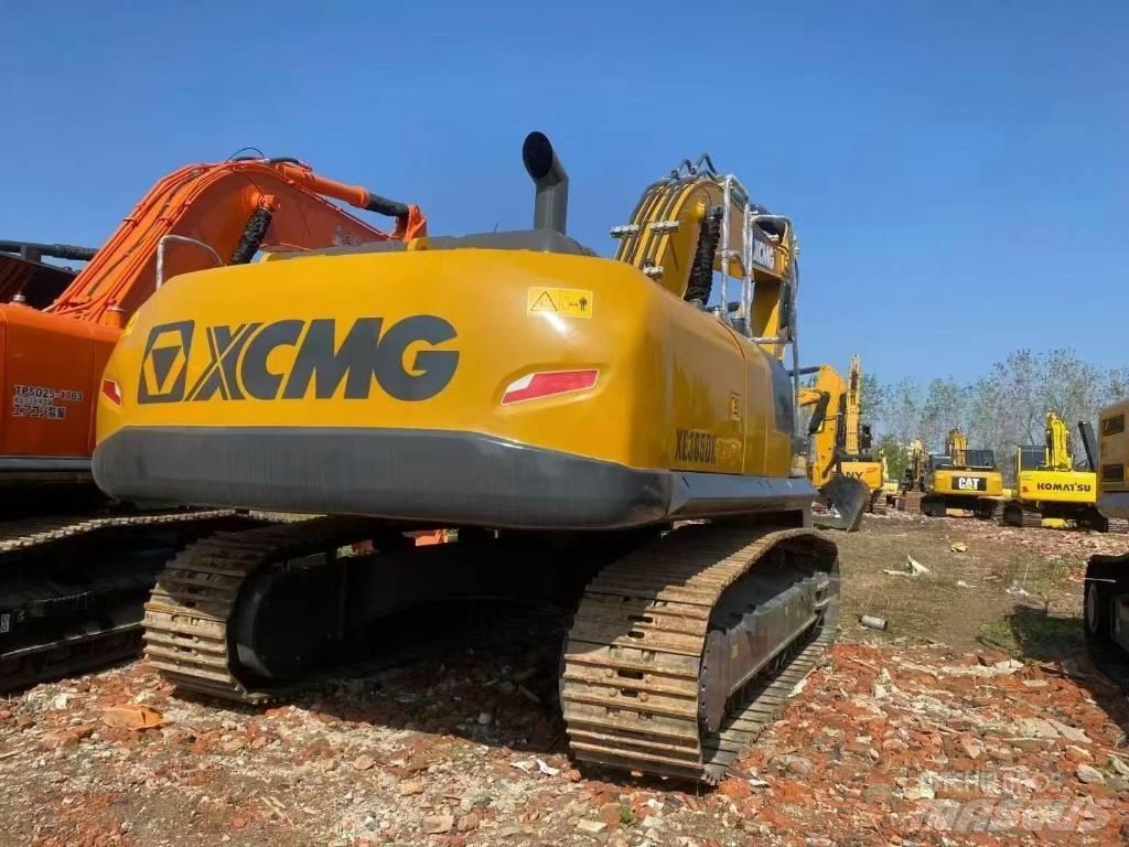 XCMG XE 305DX Bandgrävare