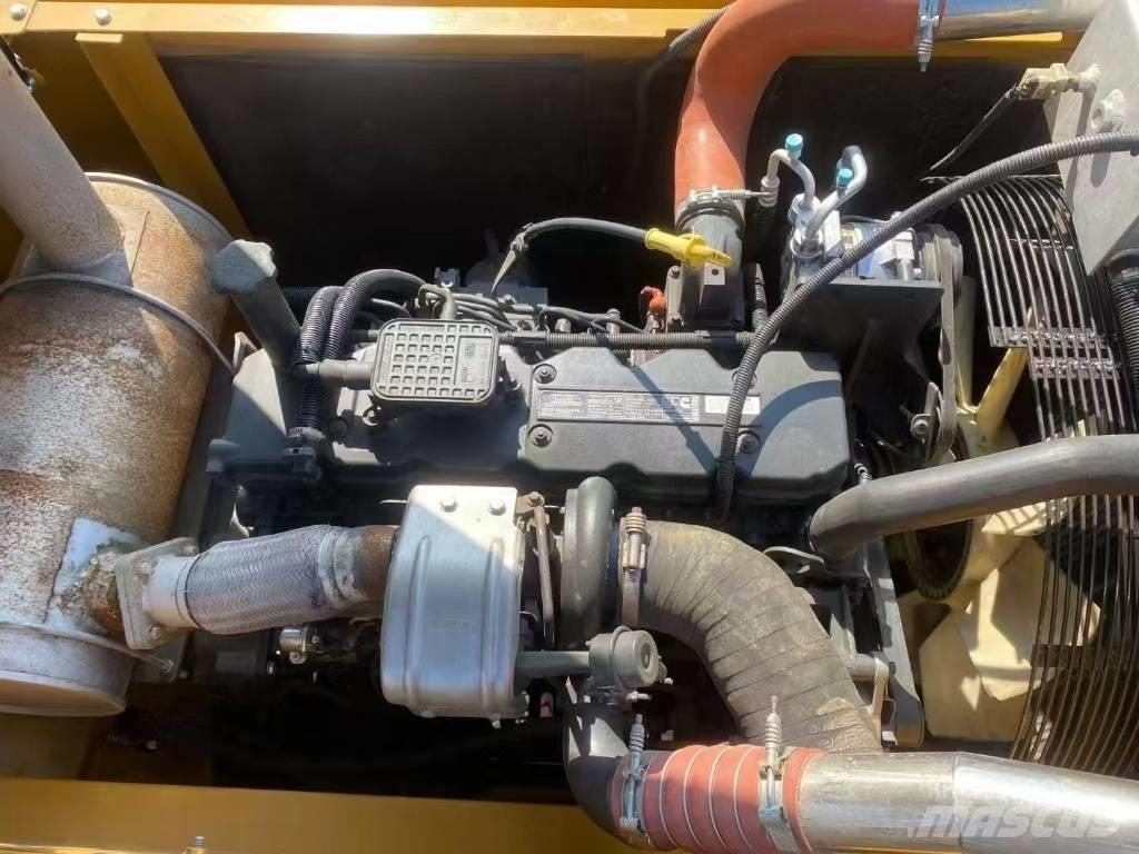 XCMG XE 305DX Bandgrävare