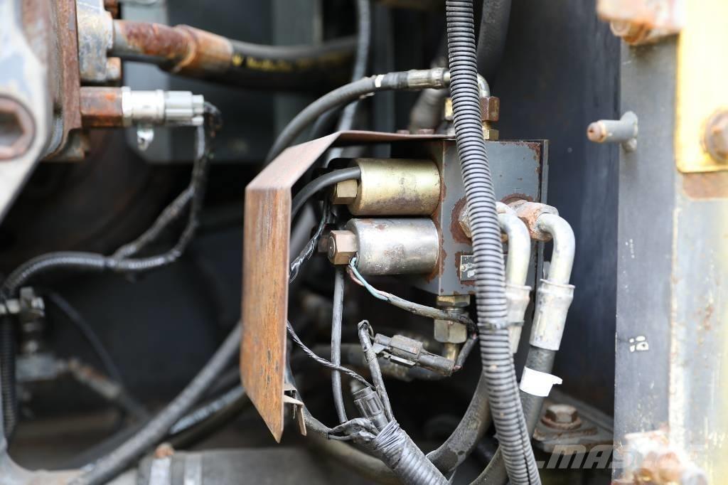 Sumitomo SH200A3 Bandgrävare