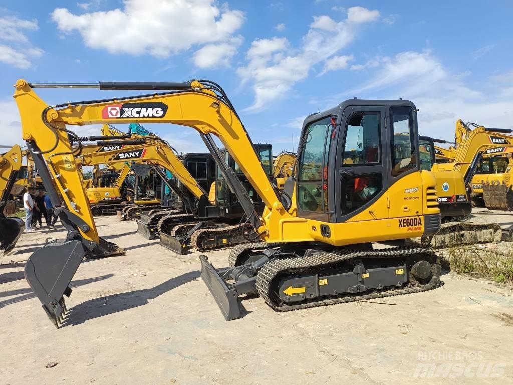 XCMG XE60DA Bandgrävare