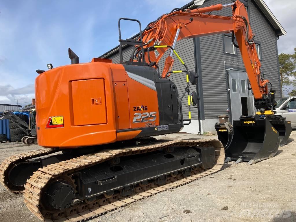 Hitachi ZX 225 US LC Bandgrävare