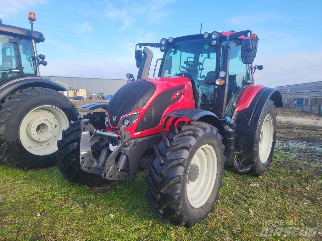 Valtra N 155 Versu Traktorer