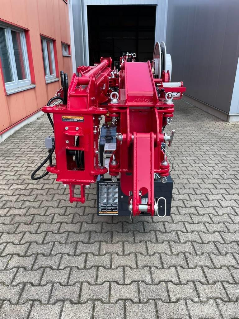 Unic URW-295-2 Minikranar