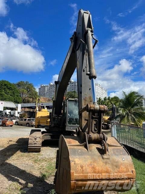 Volvo EC 220 DL Bandgrävare