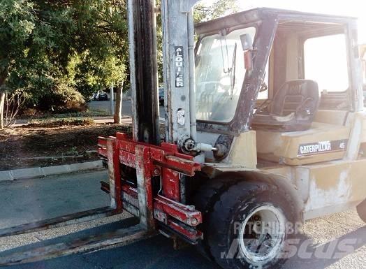 CAT DP 45 K Dieselmotviktstruckar