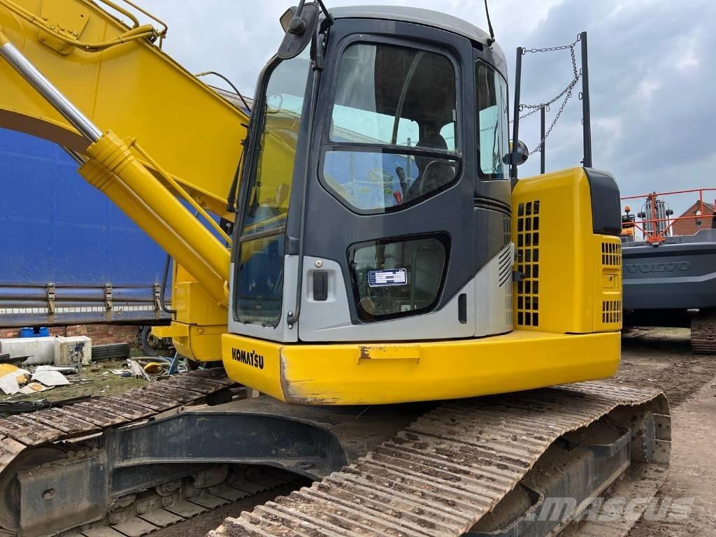 Komatsu PC 228 USLC Bandgrävare