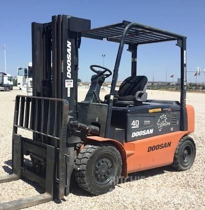 Doosan B40 X-5 Elmotviktstruckar