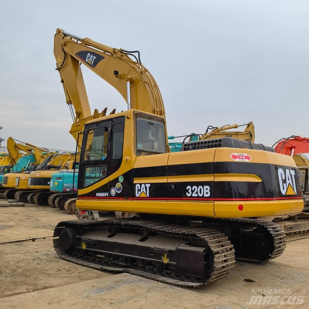 CAT 320 B Bandgrävare