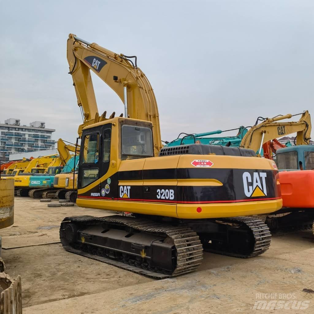 CAT 320 B Bandgrävare