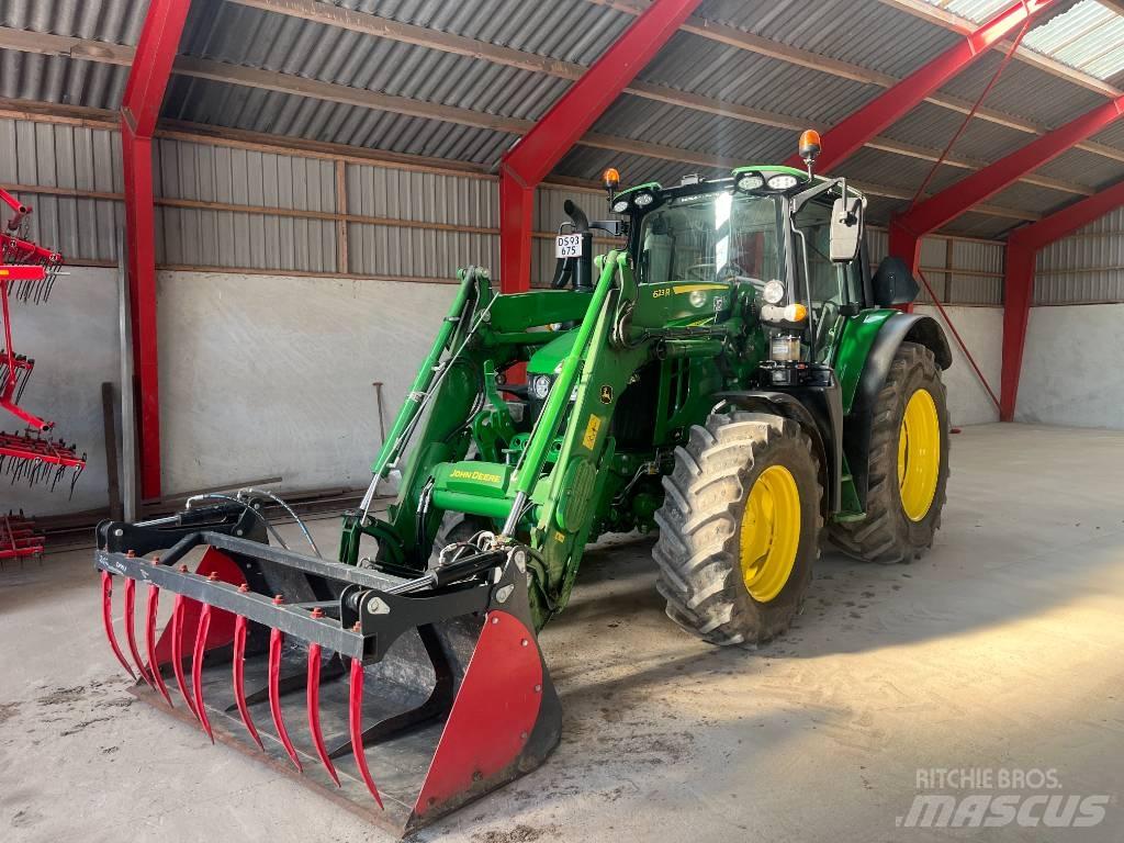 John Deere 6120 M Traktorer