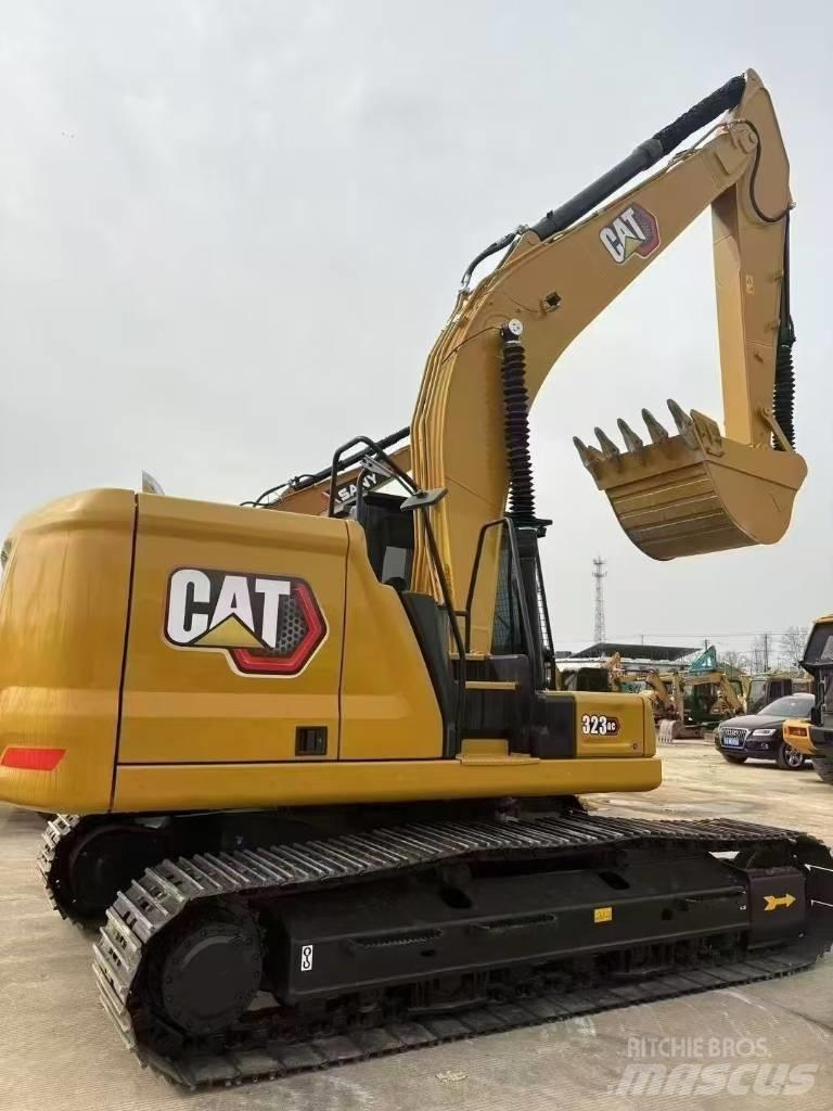 CAT 323GC Bandgrävare