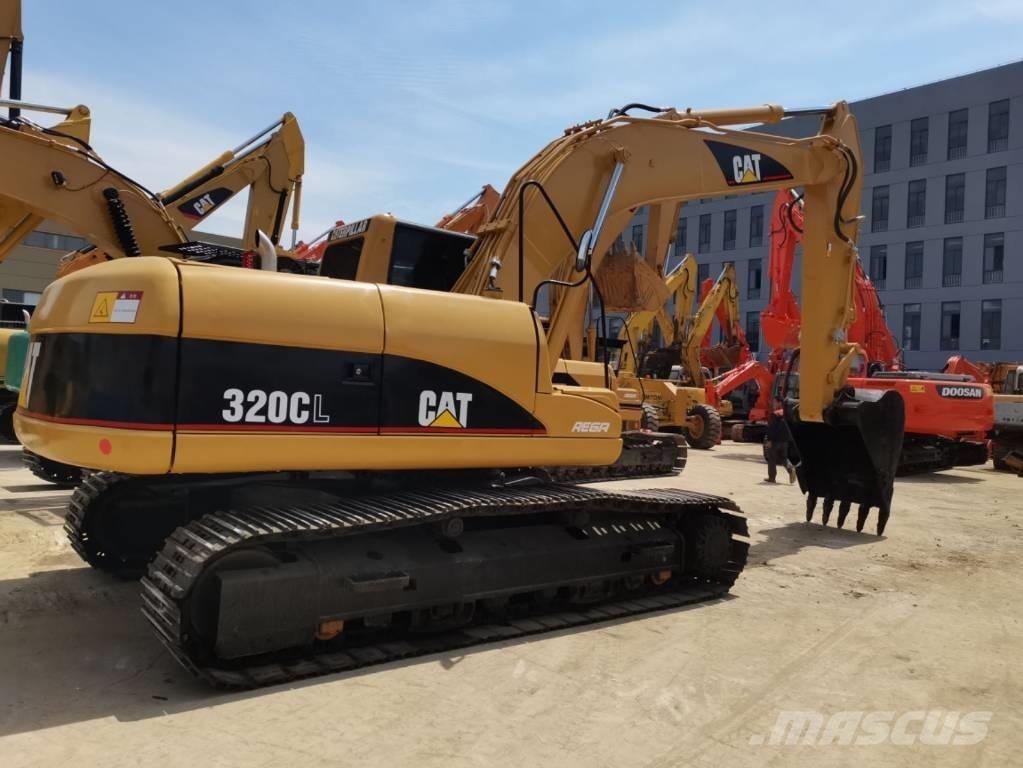 CAT 320 C L Bandgrävare