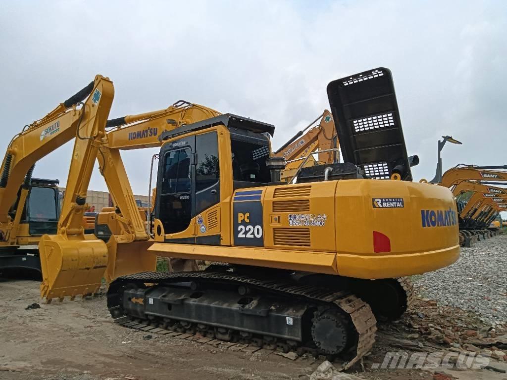 Komatsu PC 220-8 Bandgrävare