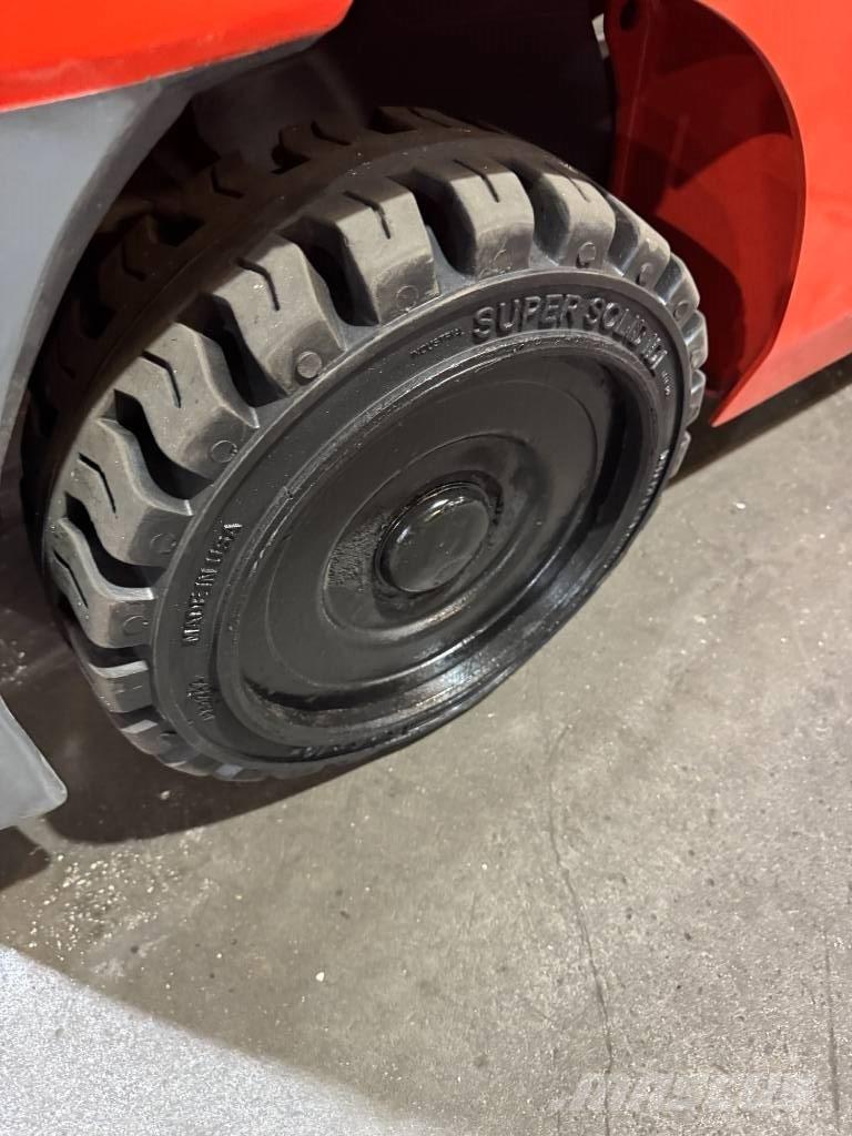 Toyota 8 FGCU 30 Övriga motviktstruckar