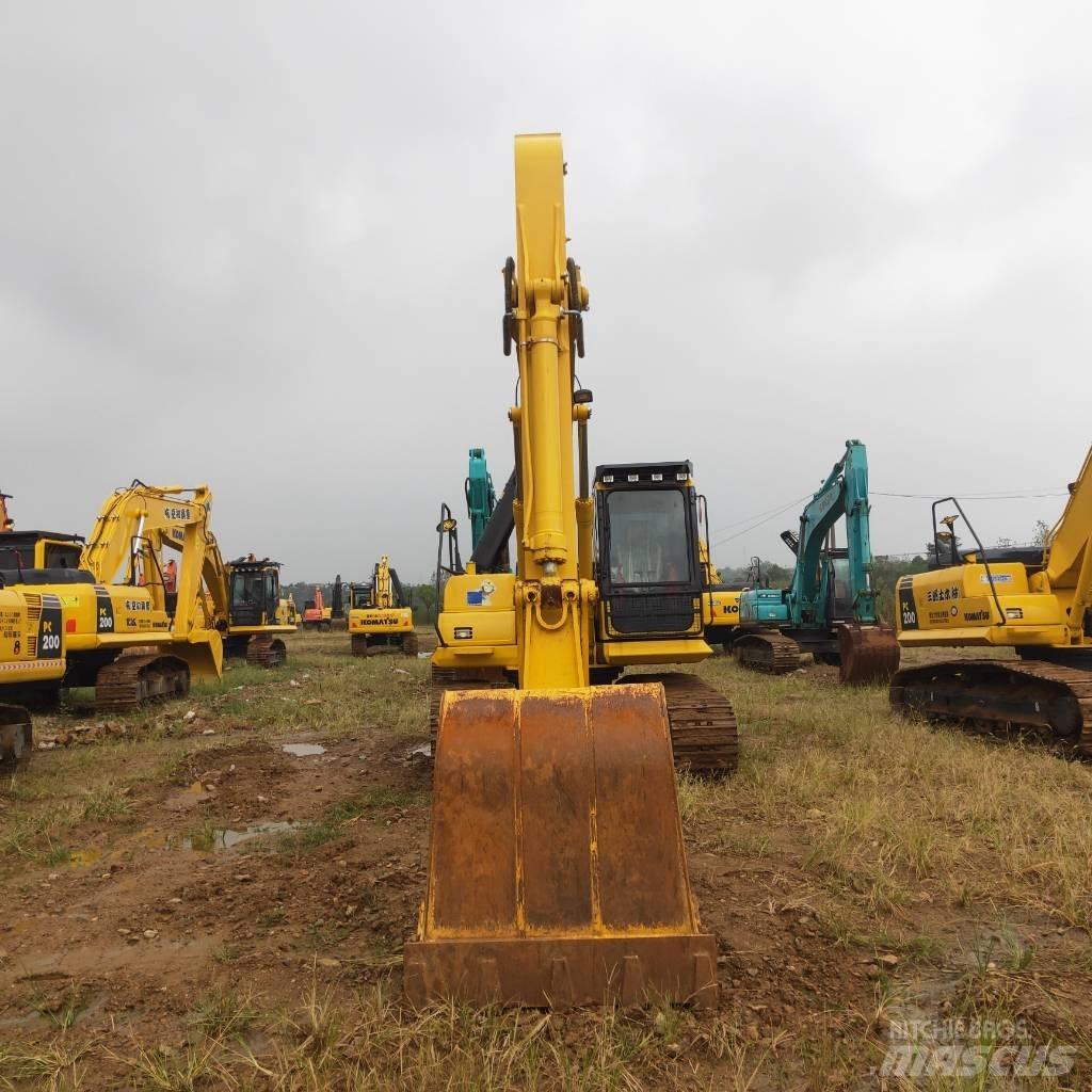Komatsu PC200-8 Bandgrävare