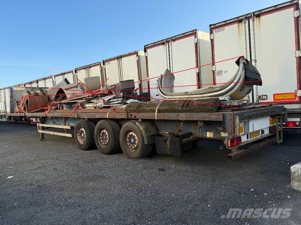 LAG O-3-40 01 Flaktrailer