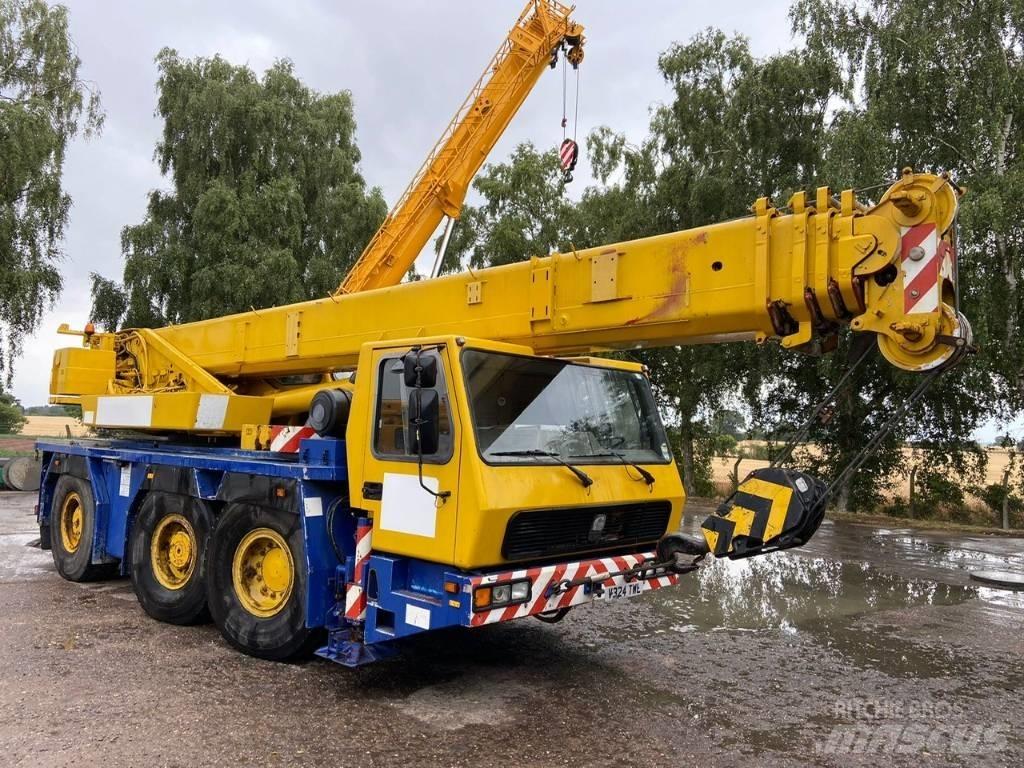 Grove GMK 3050 Allterrängkranar