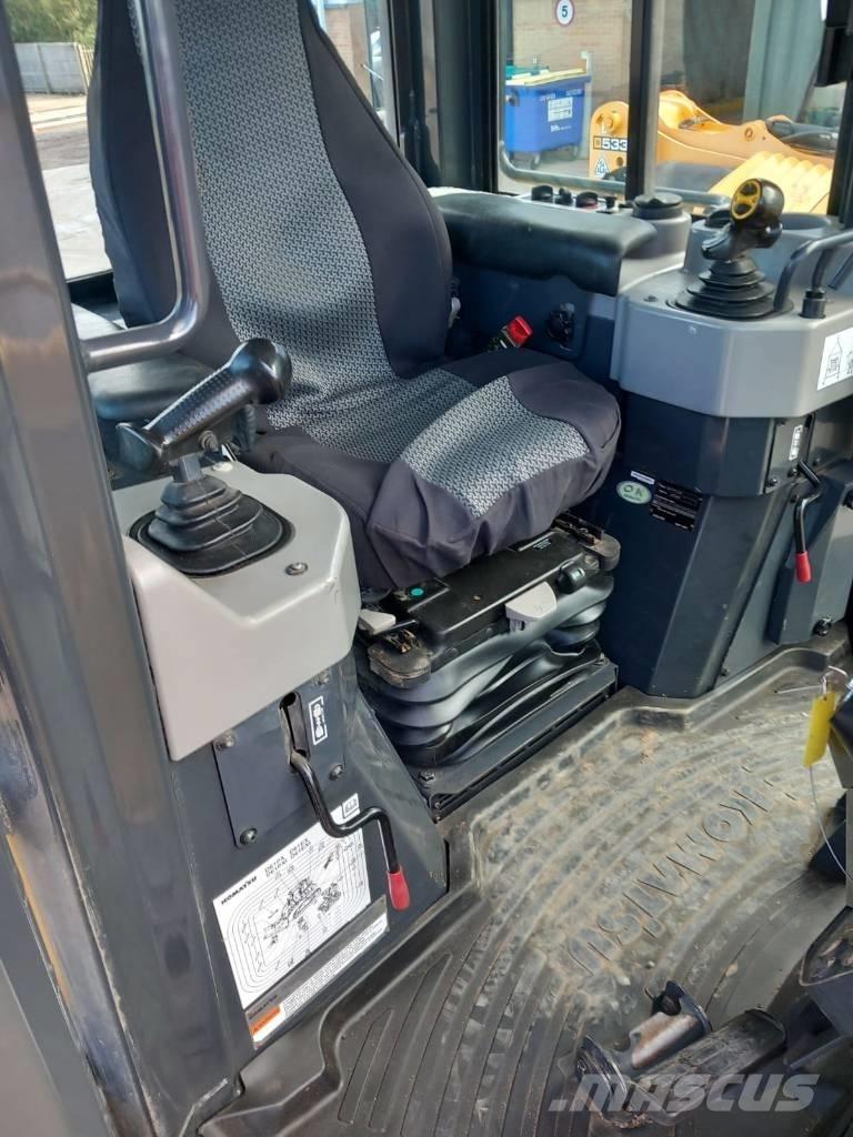 Komatsu D61PX-24 Bandschaktare