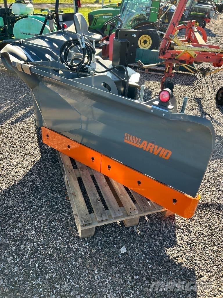 Fjärås 325 vikplog Snöplogar