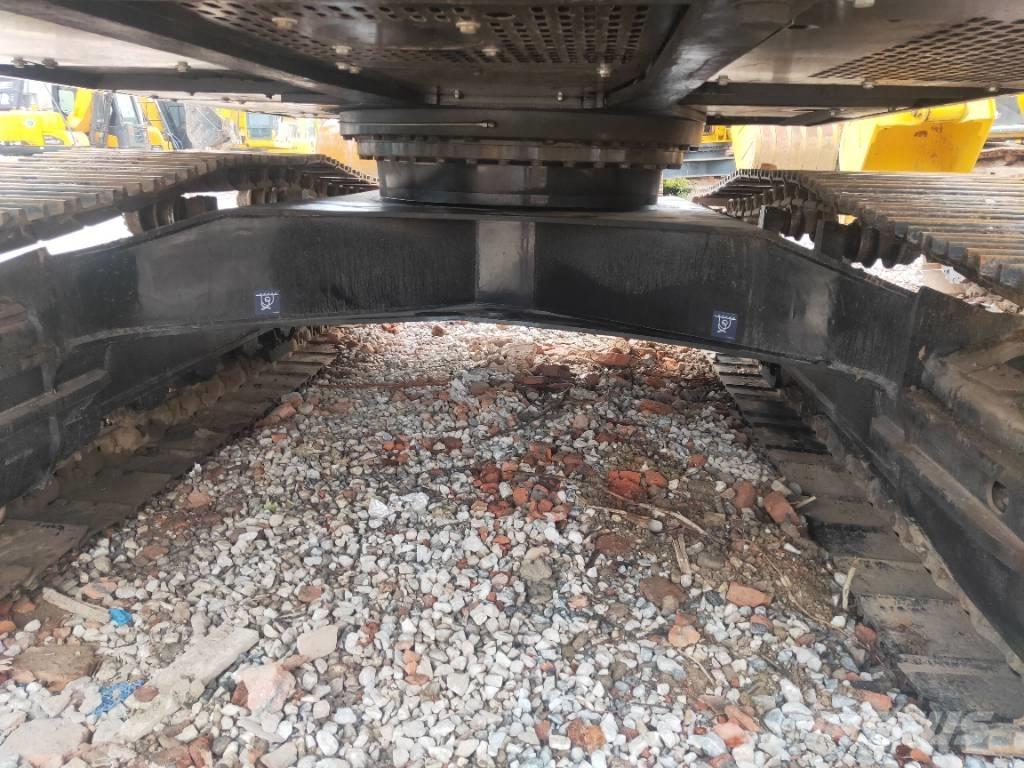 Sany SY215-9 Bandgrävare