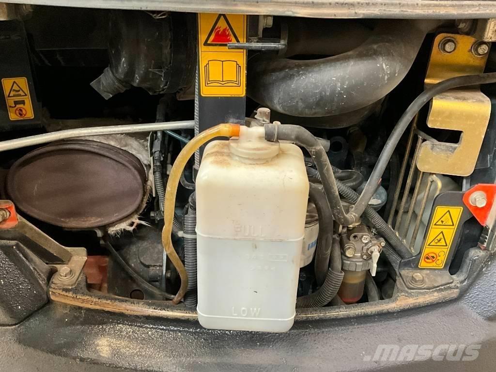 Kubota U 27-4 Minigrävare < 7t