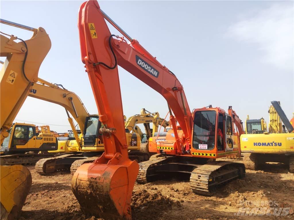 Doosan DH 220 LC-7 Bandgrävare