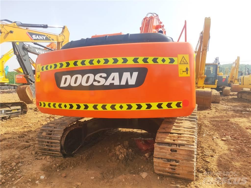 Doosan DH 220 LC-7 Bandgrävare